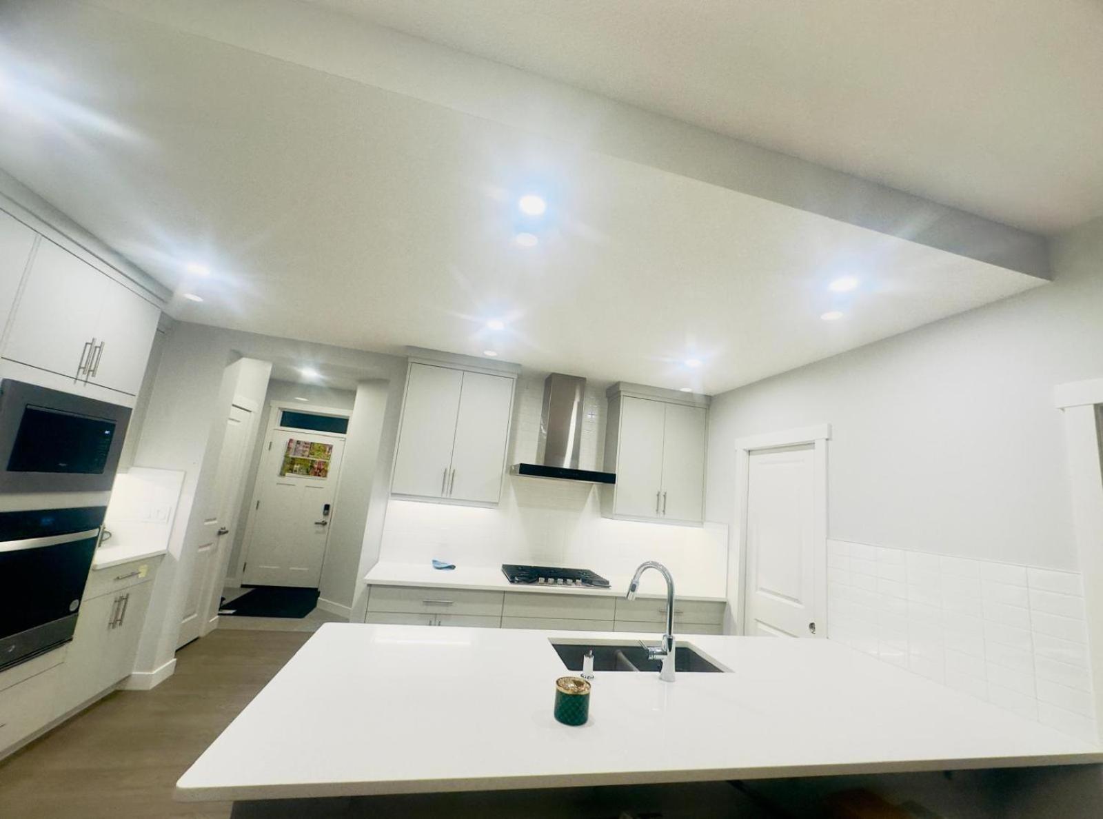 Private Room Minutes To Calgary Airport Yyc, Downtown, Banff Exteriör bild